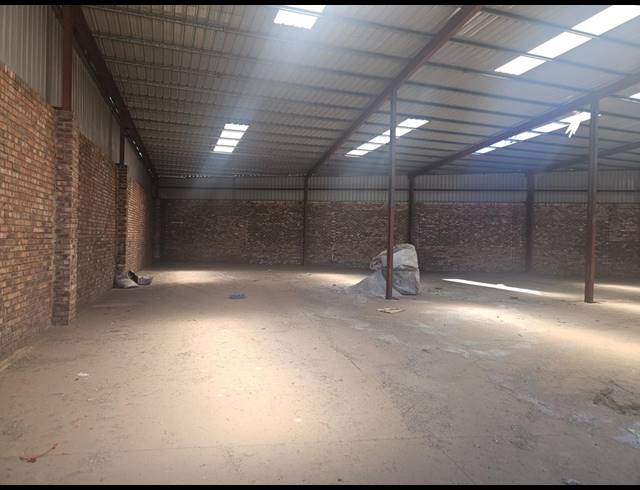 8,000M² WAREHOUSE TO LET IN ALRODE